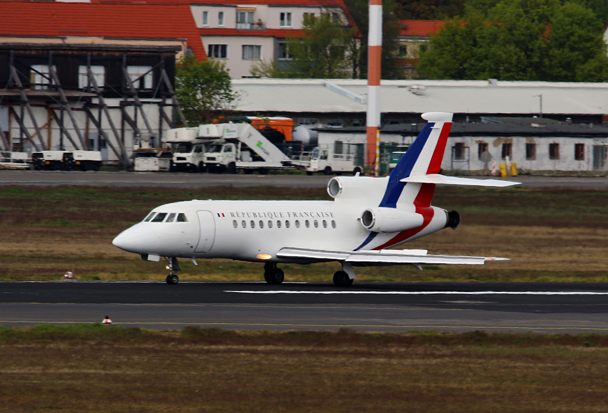 France Air Force, Dassault Falcon 900, F-RAFQ, TXL, 04.05.2016