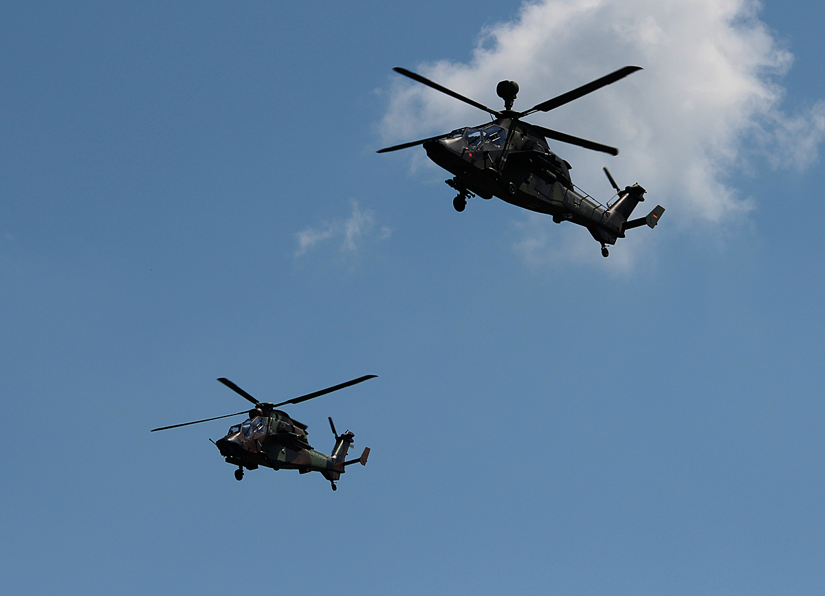 France Army/Germany Army, EC-665 Tiger, ILA 2014, 20.05.2014 bei der gemeinsamen Flugvorfhrung