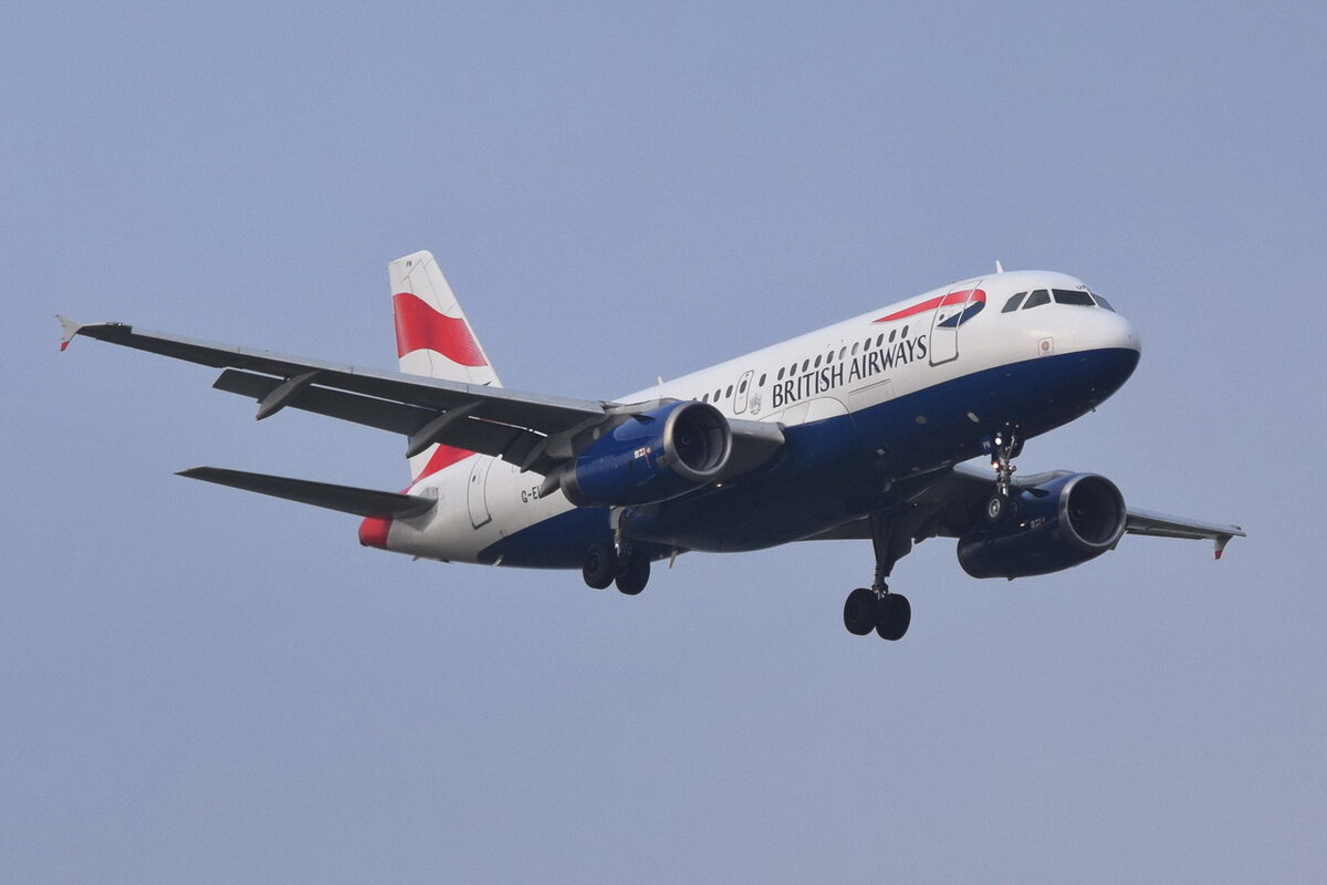 G-EUPN , British Airways , Airbus A319-131 ,  Berlin-Brandenburg  Willy Brandt  , BER ,16.11. 2021 
