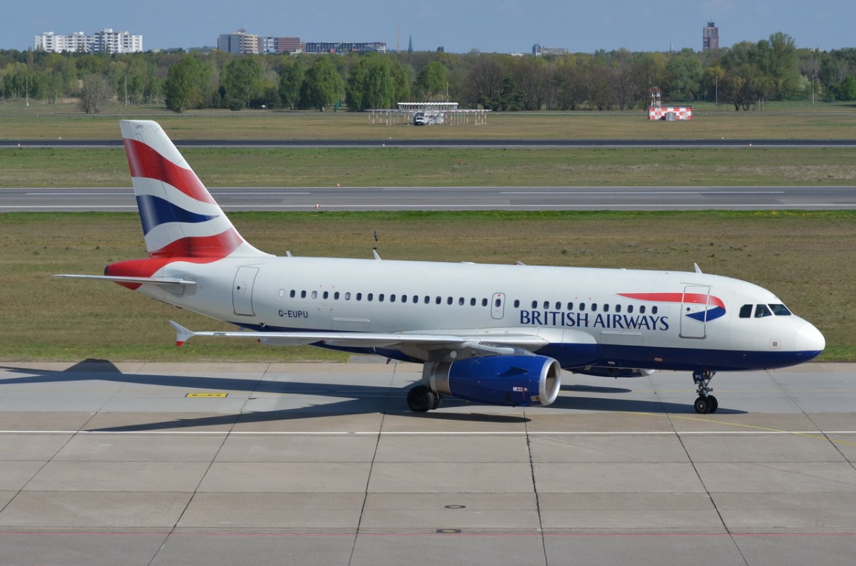 G-EUPU British Airways Airbus A319-131  in Tegel zum Gate   29.04.2015