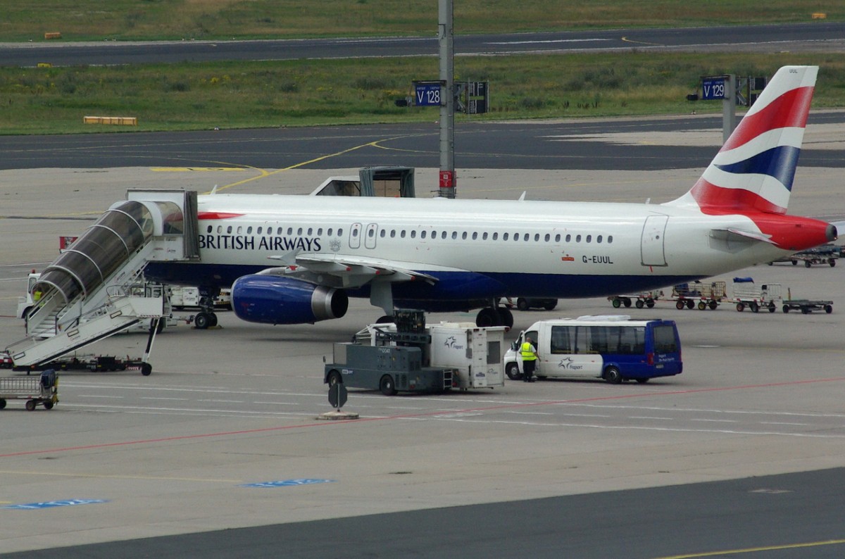 G-EUUL British Airways Airbus A320-232   Abfertigung in Frankfurt am 15.07.2014