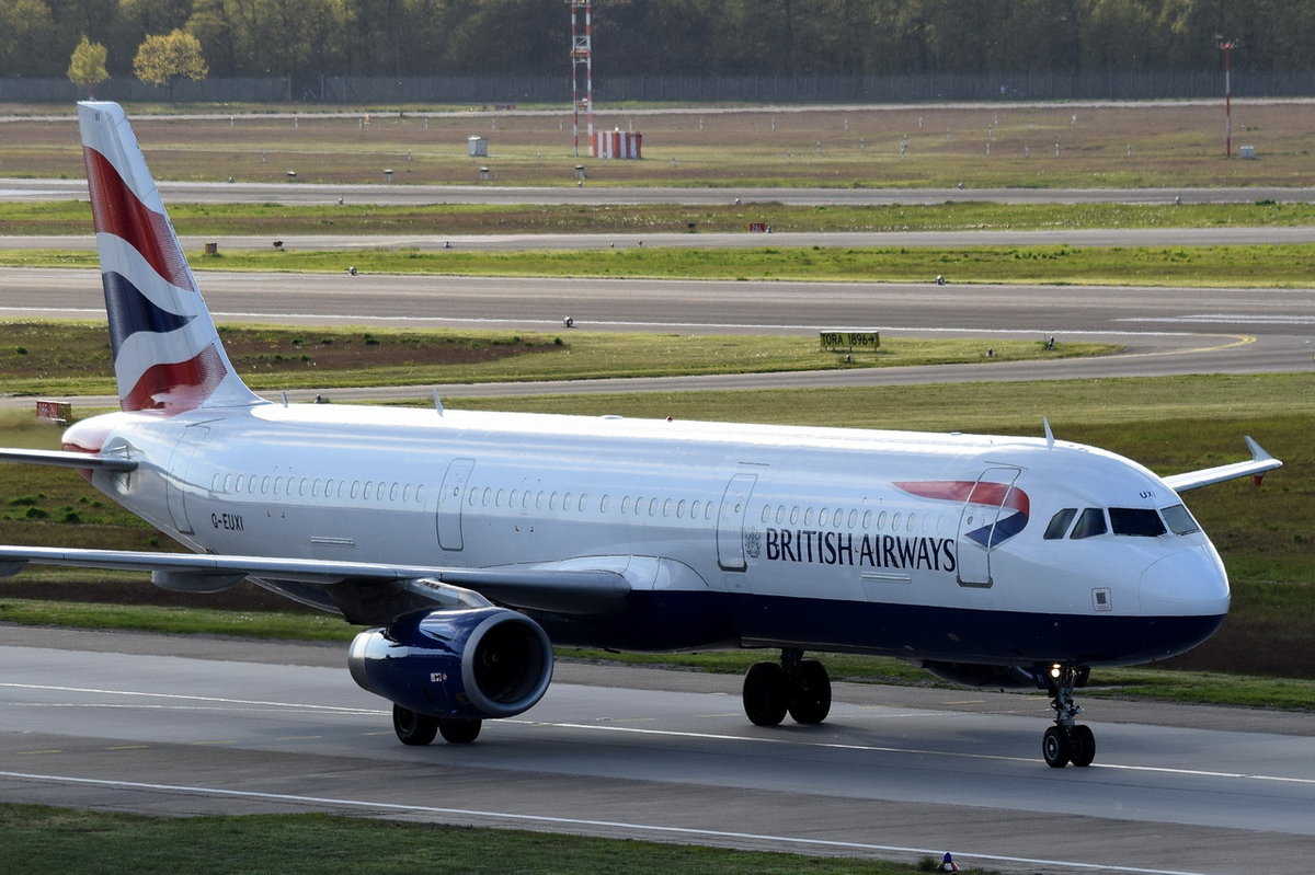 G-EUXI British Airways Airbus A321-231  zum Gate am 04.05.2016 in Tegel