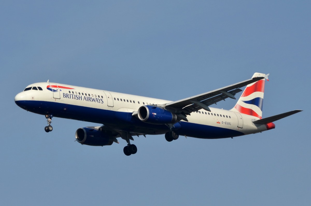 G-EUXL British Airways Airbus A321-231   Landeanflug auf Tegel am 20.03.2015