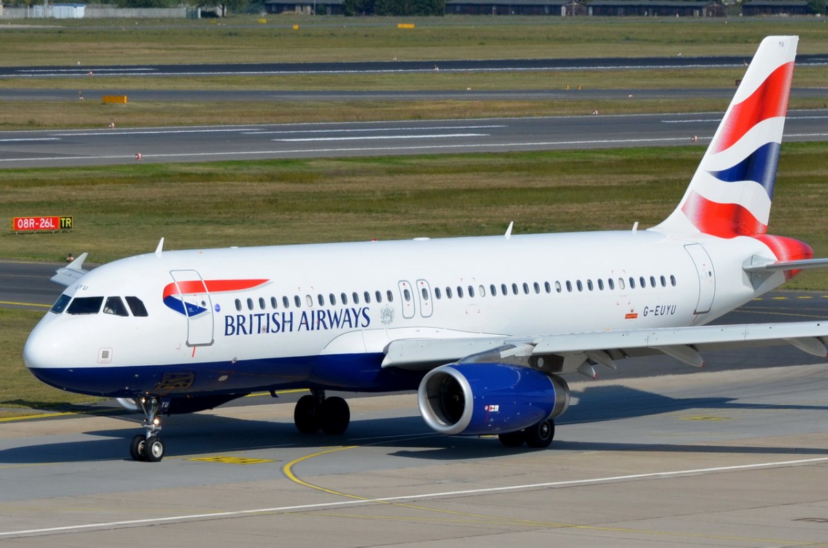 G-EUYU British Airways Airbus A320-232  zum Gate in Tegel am 04.09.2014
