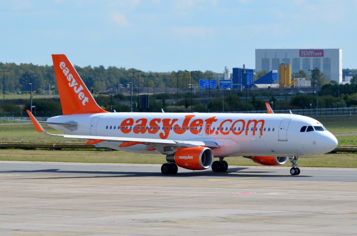 G-EZWW easyJet Airbus A320-214 (WL)   zum Start am 28.08.2014 in Schönefeld