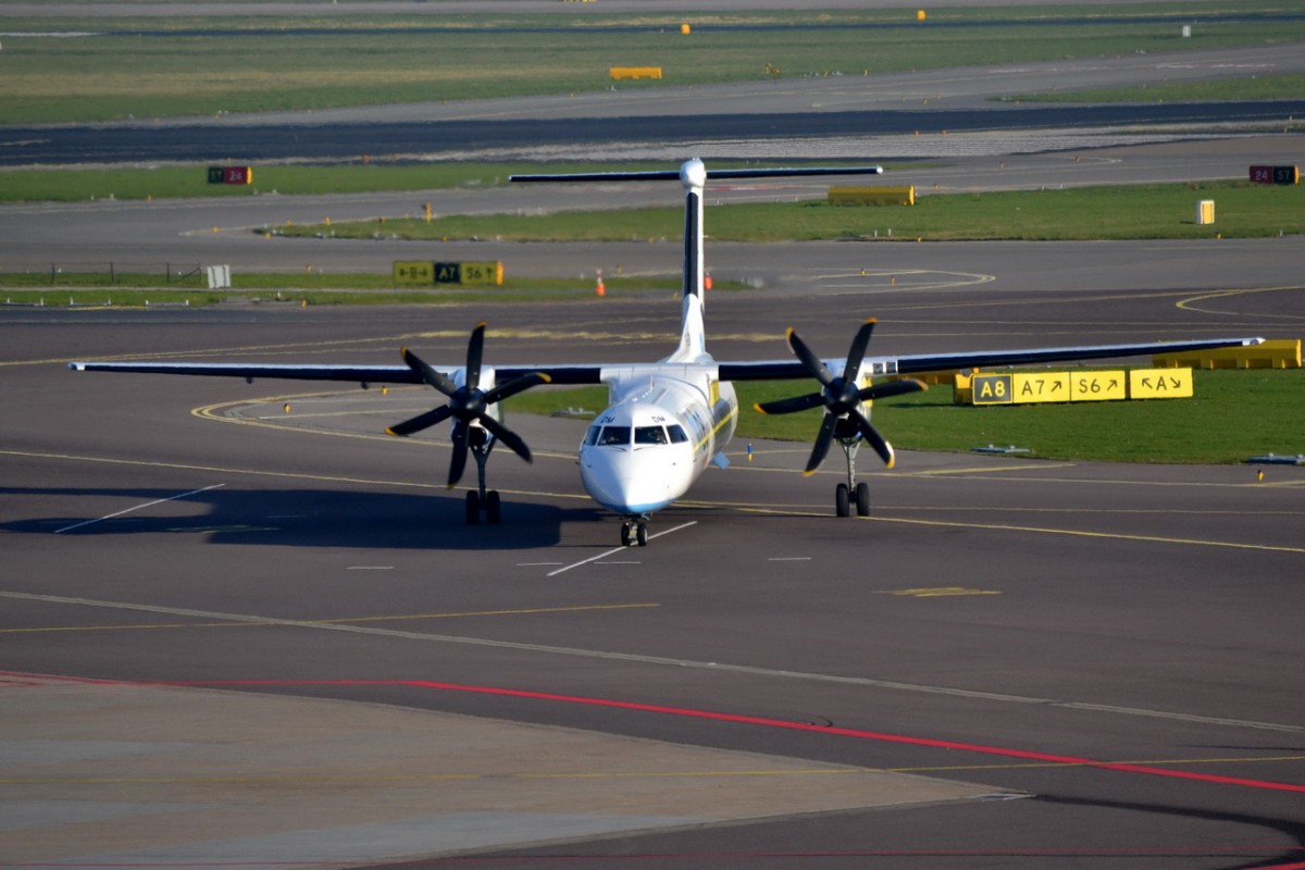 G-JEDM Flybe De Havilland Canada DHC-8-402Q Dash 8   09.03.2014
Amsterdam-Schiphol