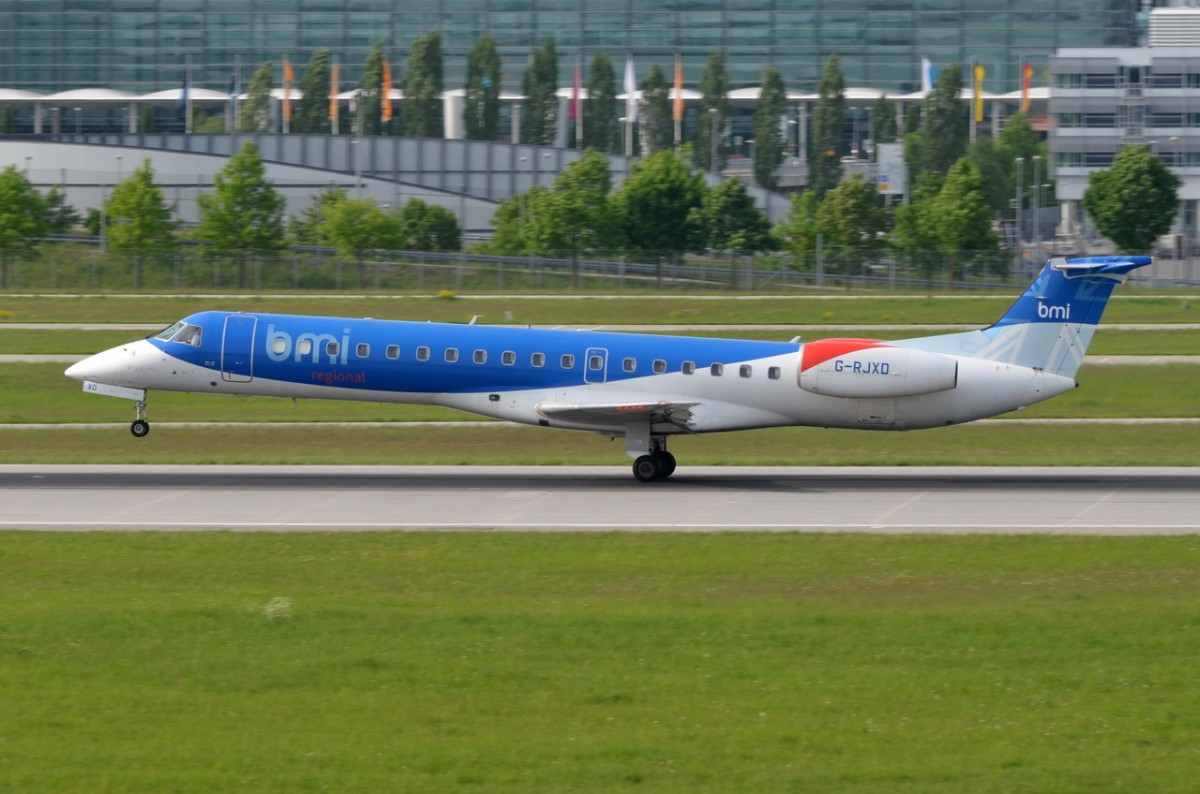 G-RJXD bmi Regional Embraer ERJ-145EP  in München gelandet am 12.05.2015