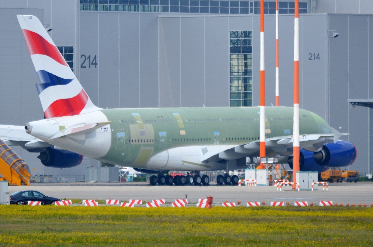 G-XLEG British Airways Airbus A380-841   F-WWSK  0161
Hamburg-Finkenwerder   07.05.2014
