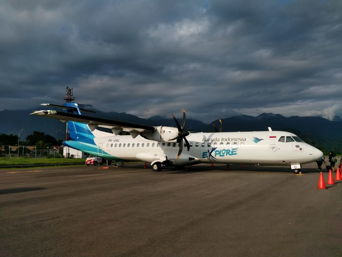 Garuda Indonesia, PK-GAL, ATR 72-600 auf dem Labuan Bajo Airport (LBJ) am 24.8.2018