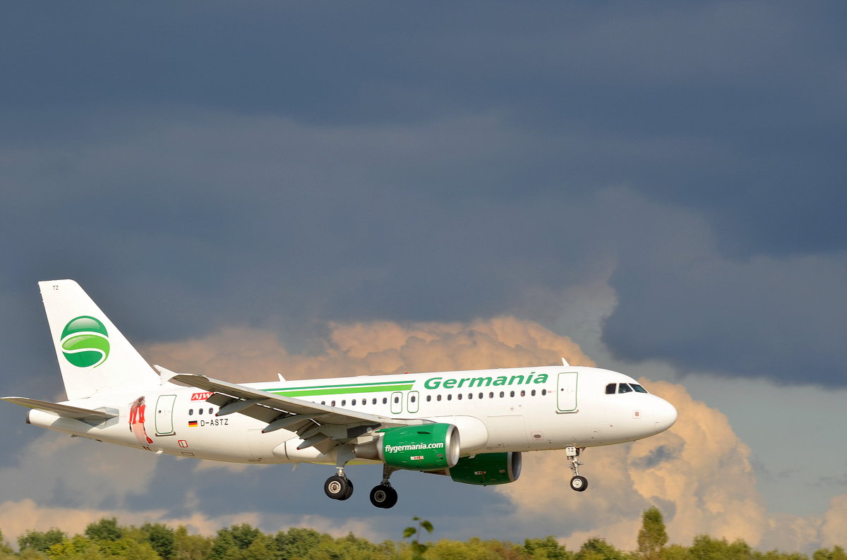 Germania Airbus A319 D-ASTZ vor der Landung in Hamburg Fuhlsbüttel am 02.10.16