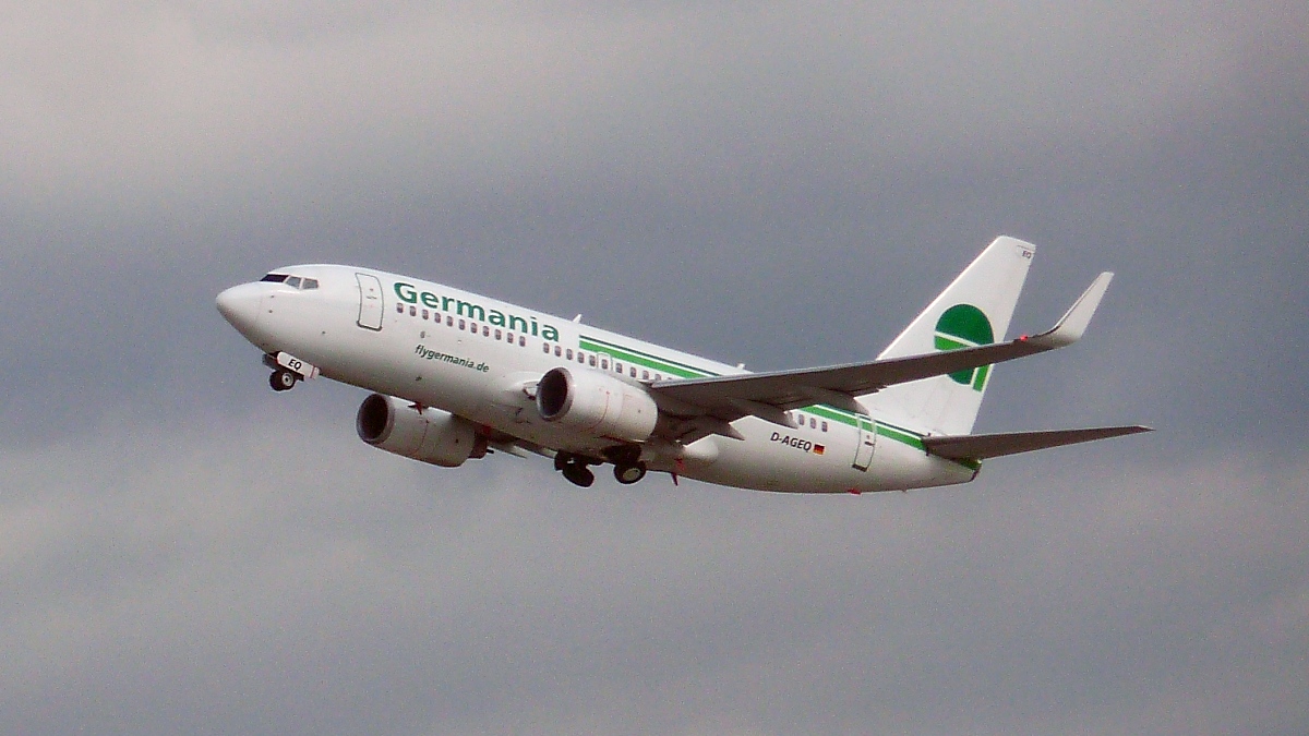 Germania Boeing 737-75B D-AGER in DUS, 12.4.13