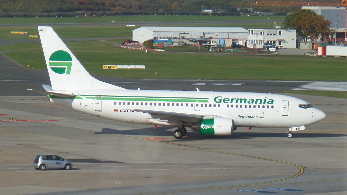 Germania, D-AGER, Boeing 737-75B, zum Start rollend, 26.10.2015, HAM-EDDH
