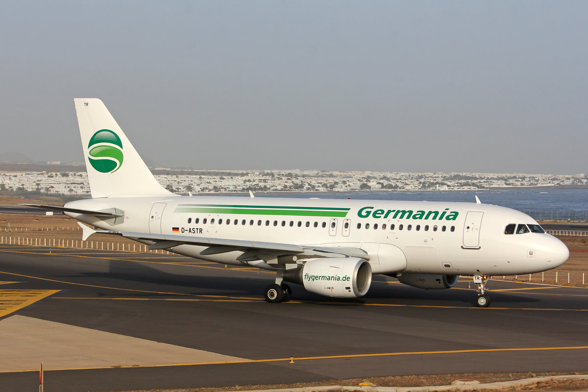 Germania, D-ASTR, Airbus A319-112, msn: 3950, 15.Dezember 2015, ACE Lanzarote, Spain.