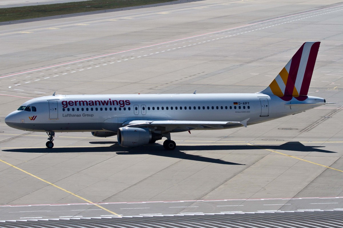 Germanwings (4U/GWI), D-AIPY, Airbus, A 320-211 (neue GW-Lkrg.), 05.06.2015, CGN-EDDK, Köln-Bonn, Germany