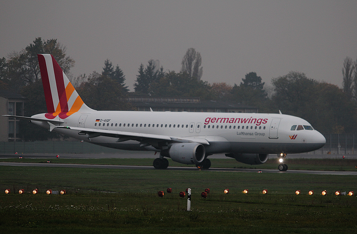 Germanwings A 320-211 D-AIQF kurz vor dem Start in Berlin-Tegel am 26.10.2014