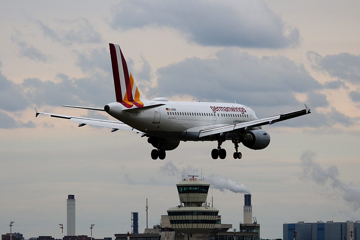 Germanwings, Airbus A 319-112, D-AKNR, TXL, 14.07.2016