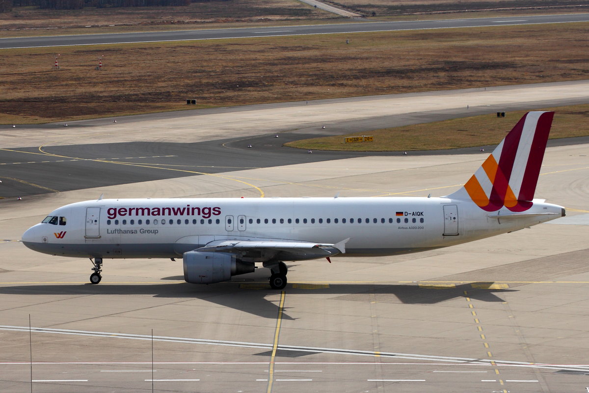 Germanwings, Airbus A320-211, D-AIQK. Rollt in Köln-Bonn (CGN/EDDK) zum Start nach Heraklion (HER). Aufnahmedatum: 30.03.2018.