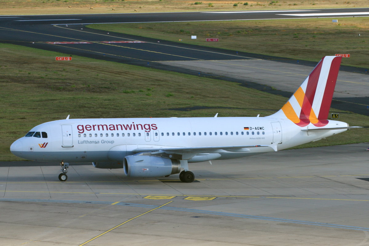 Germanwings, D-AGWC, Airbus A319-132. Rollt zum Gate in Köln-Bonn (CGN/EDDK) nach Flug von Zürich (ZRH). Aufnahmedatum: 29.10.2016