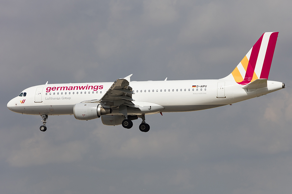 Germanwings, D-AIPU, Airbus, A320-211, 26.09.2015, BCN, Barcelona, Spain 




