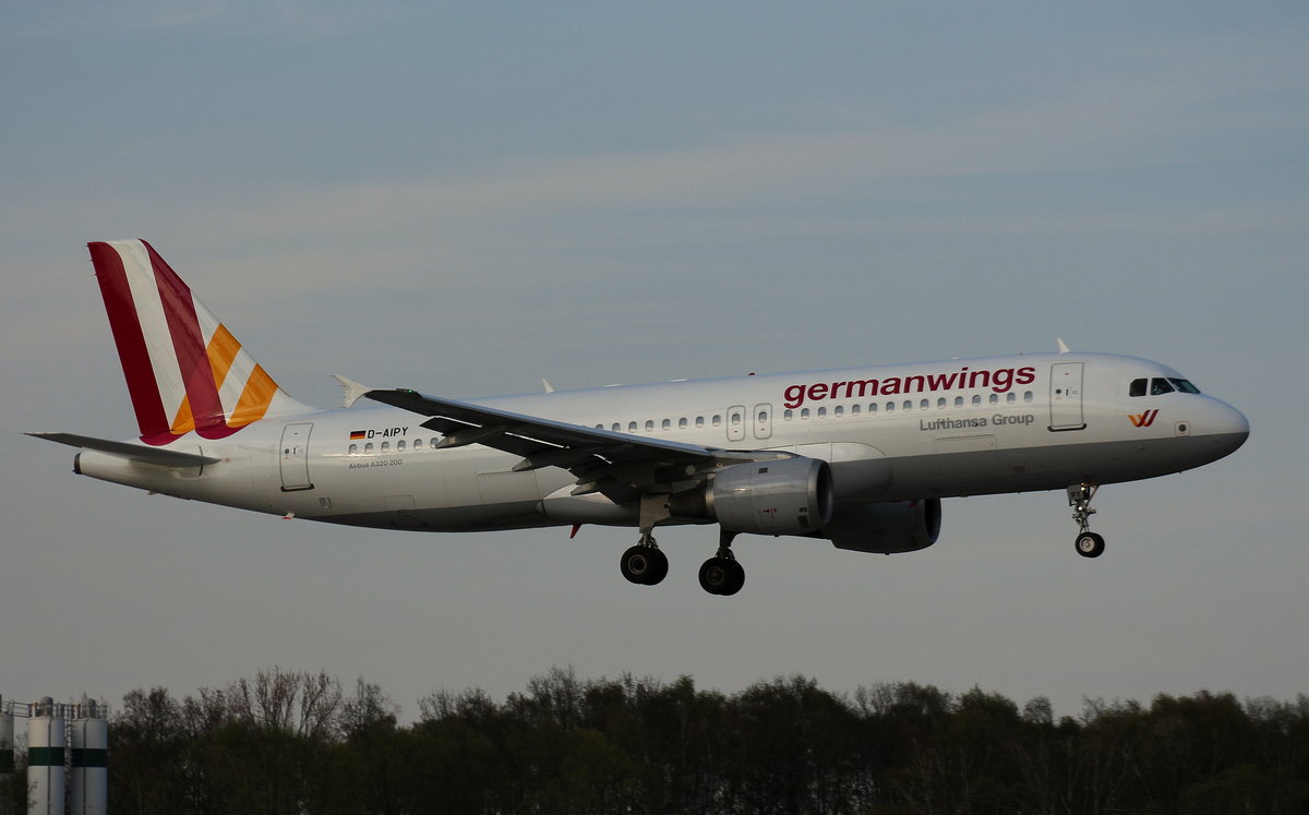 Germanwings, D-AIPY,(c/n 161),Airbus A 320-211,02.05.2016, HAM-EDDH, Hamburg, Germany 