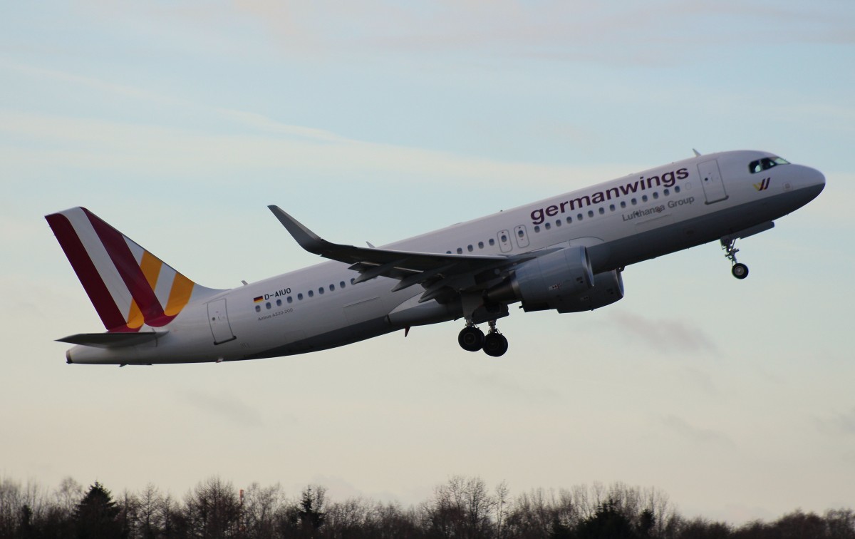 Germanwings, D-AIUO,(C/N 6636),Airbus A 320-214(SL), 13.12.2015,HAM-EDDH, Hamburg, Germany 