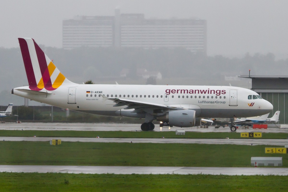Germanwings, D-AKNR, Airbus, A 319-100 (neue GW-Lkrg.), 12.09.2014, STR-EDDS, Stuttgart, Germany 