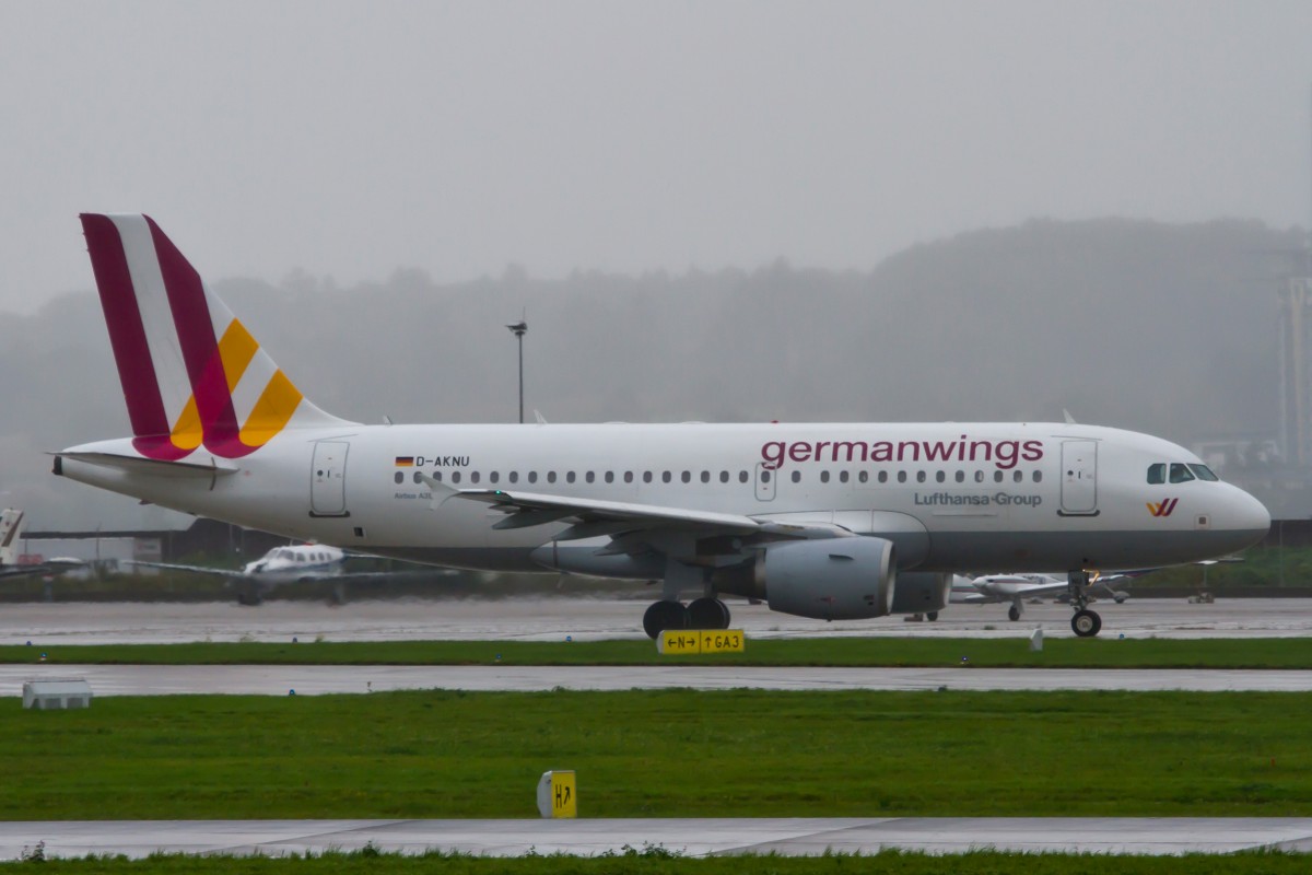Germanwings, D-AKNU, Airbus, A 319-100 (neue GW-Lkrg.), 12.09.2014, STR-EDDS, Stuttgart, Germany 
