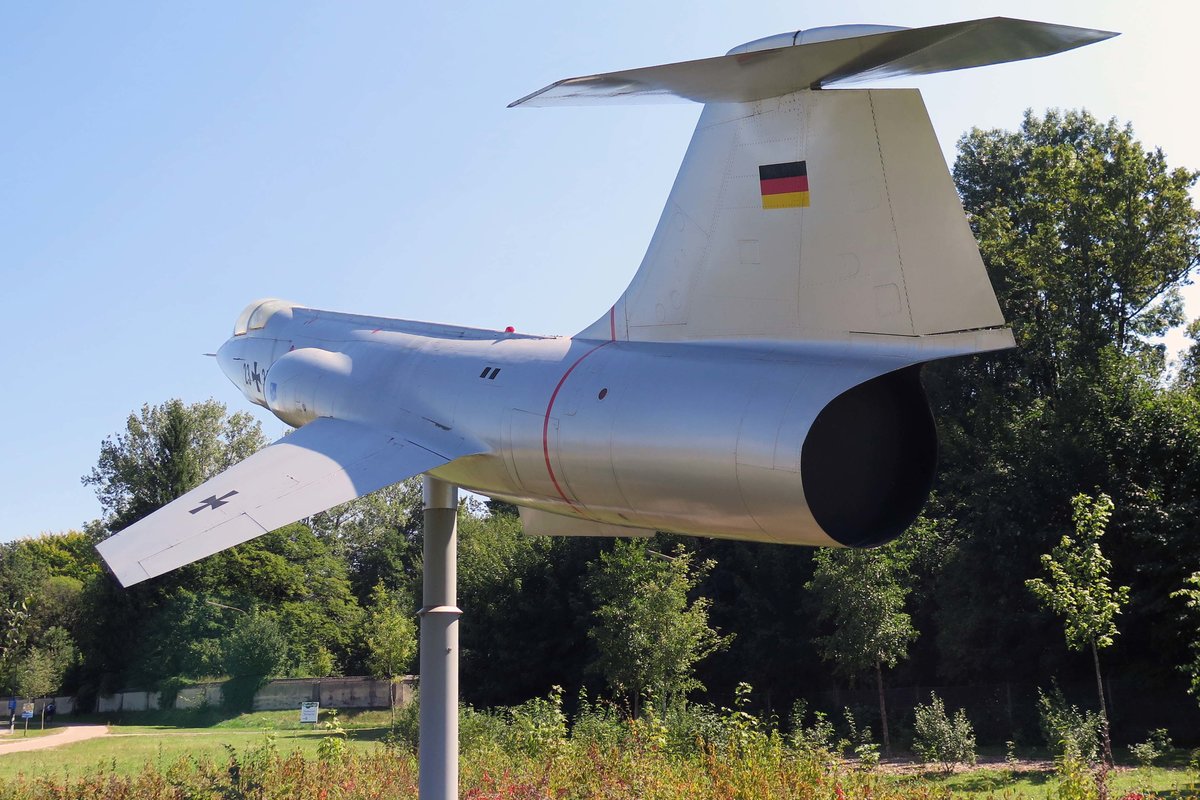 Germany-Air Force, 23+34, Lockheed, F-104 G Starfighter, 29.08.2017, Zufahrt zum Allgäu-Airport Memmingen (Gate Guard), FMM-EDJA, Memmingen, Germany  