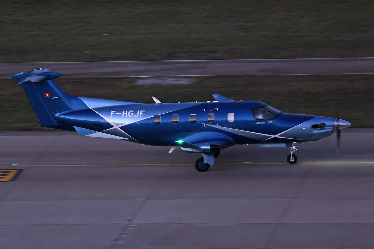 Getonejet, F-HGJF, Pilatus PC-12 NGX, msn: 2150, 26.Dezember 2024, ZRH Zürich, Switzerland.