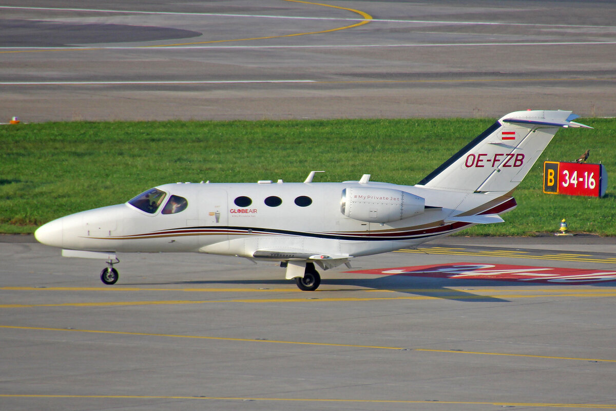 GlobeAir, OE-FZB, Cessna 510 Mustang, msn: 510-0145, 04.September 2021, ZRH Zürich, Switzerland.