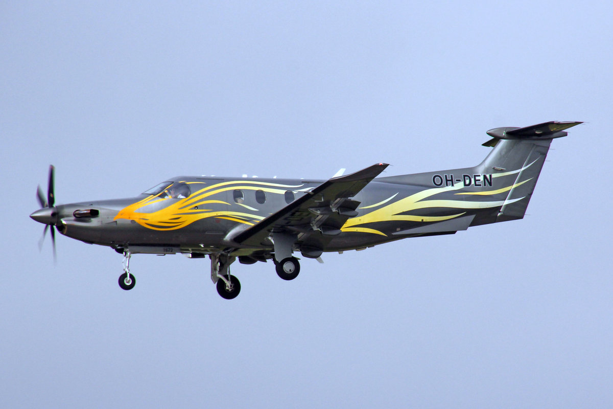 Handell Aviation Oy, OH-DEN, Pilatus PC-12/47E, msn: 1672, 12.Juni 2020, ZRH Zürich, Switzerland.