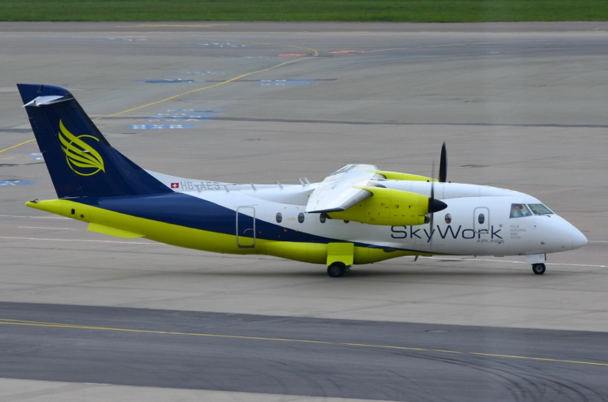 HB-AES SkyWork Airlines Dornier 328-110   in Hamburg am 04.05.2014 gelandet