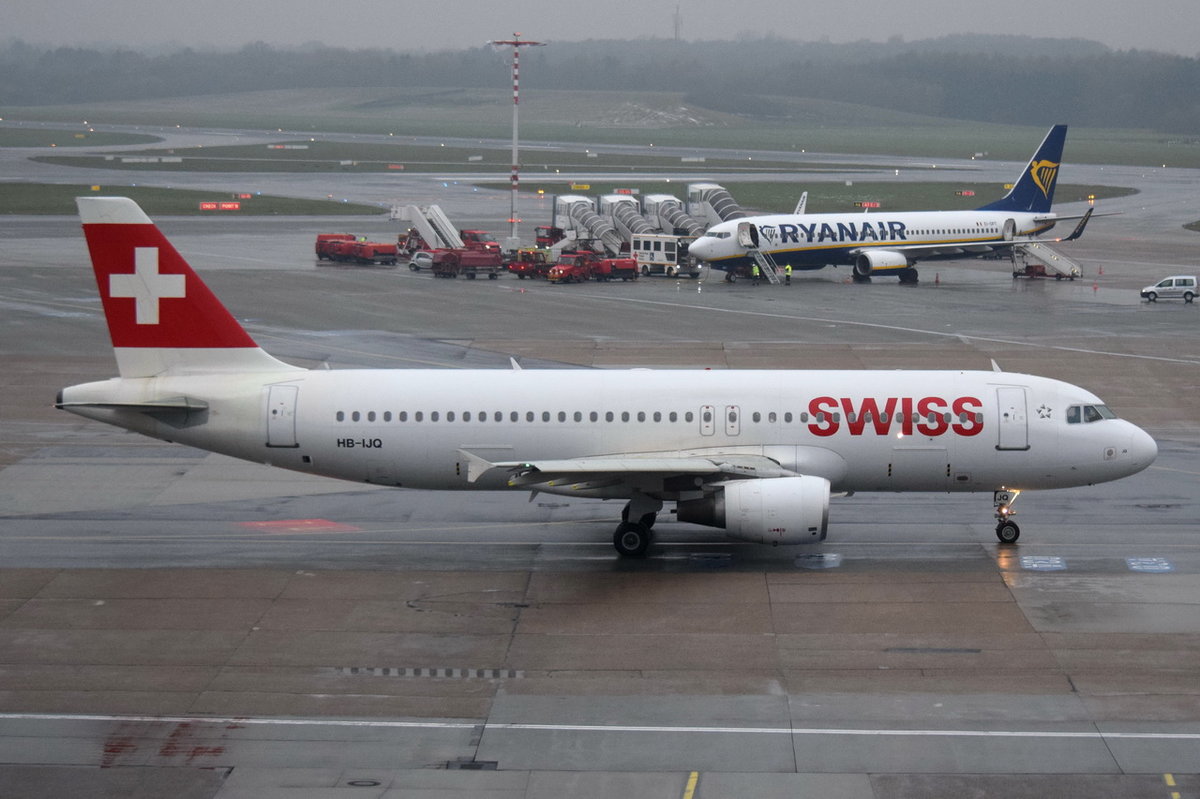 HB-IJQ Swiss Airbus A320-214   , HAM , 10.11.2016