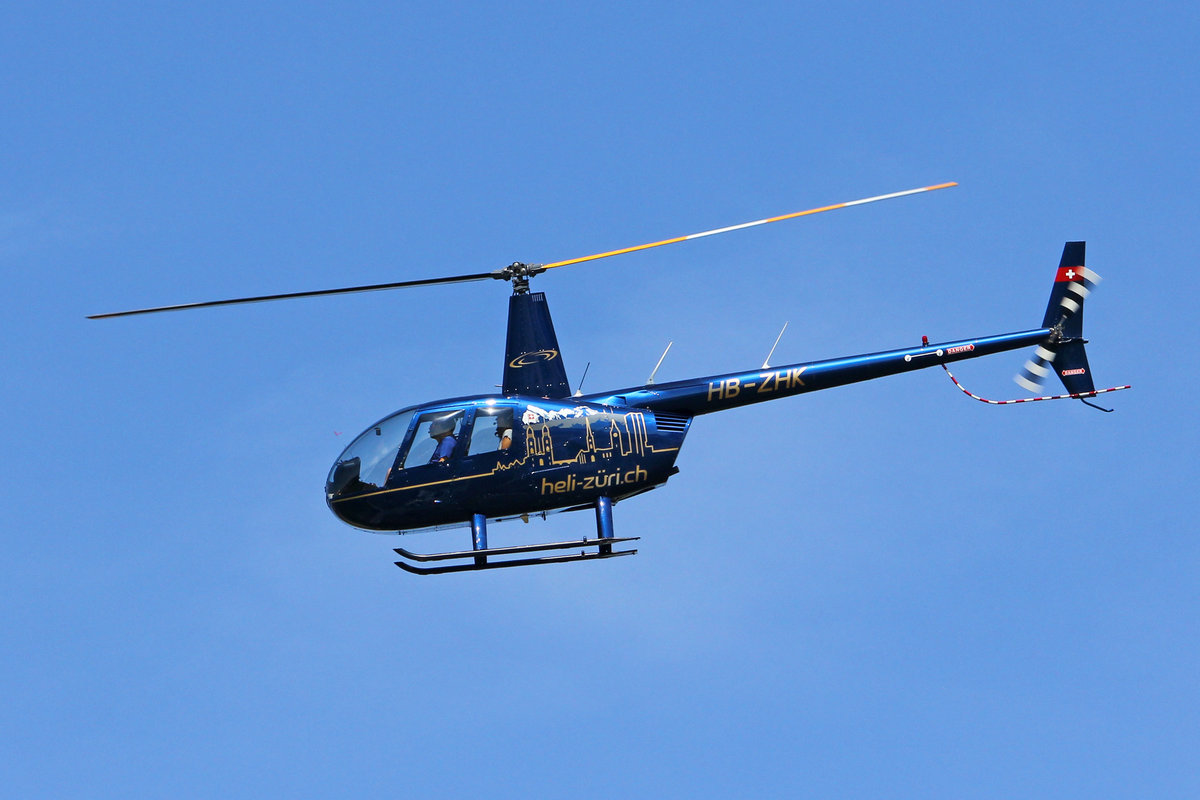 Heli Sitterdorf AG, HB-ZHK, Robinson R-44 Raven II, msn: 11283, 01.August 2018, ZRH Zürich, Switzerland.