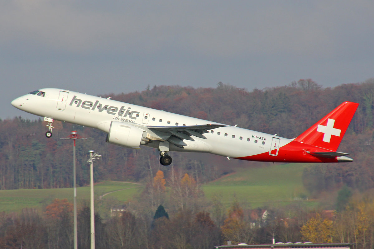 Helvetic Airways, HB-AZA, Embraer 190-E2, msn: 19020022, 30.November 2019, ZRH Zürich, Switzerland.