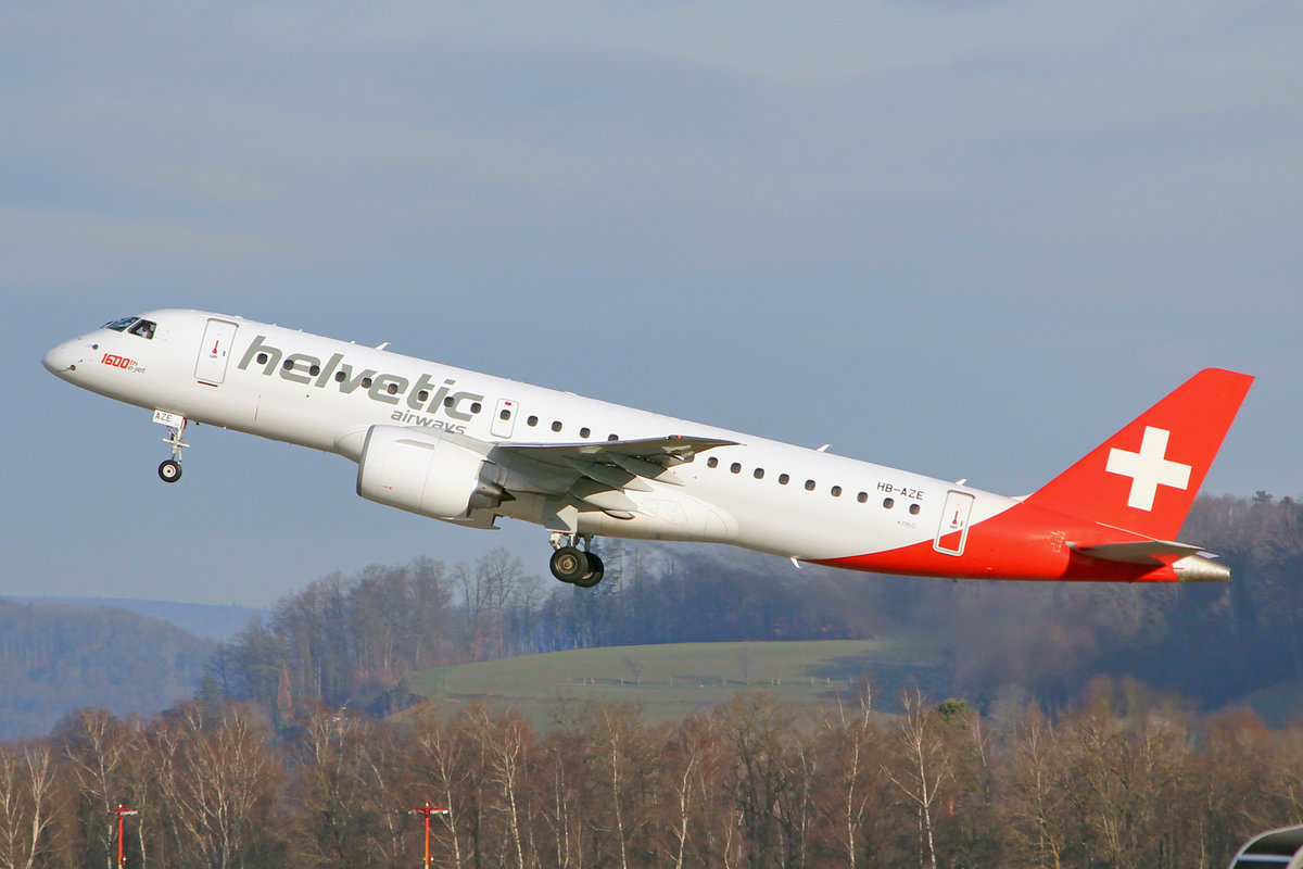 Helvetic Airways, HB-AZE, Embraer 190-E2, msn: 19020038,  1600th e-jet ,  26.Dezember 2020, ZRH Zürich, Switzerland.