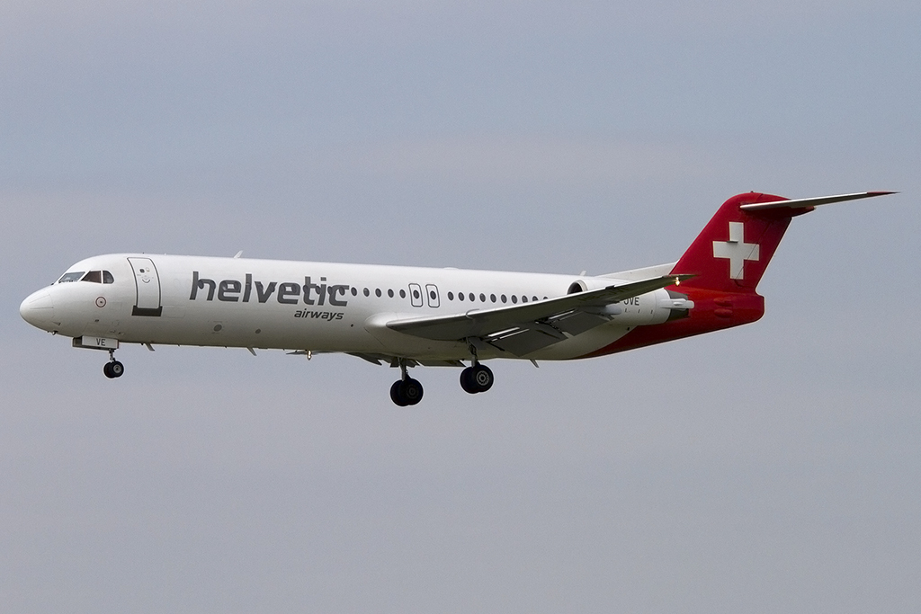 Helvetic Airways, HB-JVE, Fokker, F-100, 24.05.2015, ZRH, Zürich, Switzerland 





