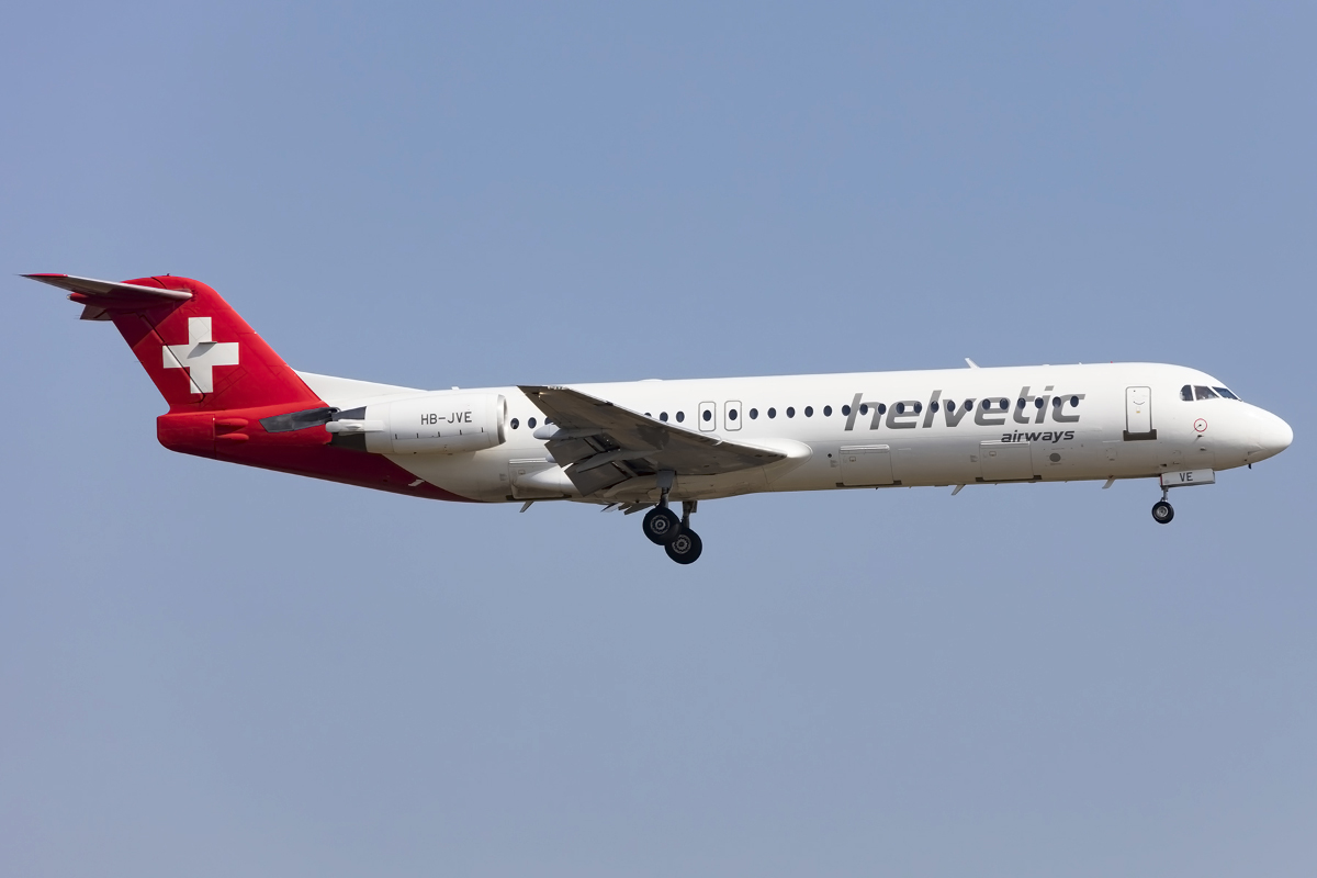 Helvetic Airways, HB-JVE, Fokker, F-100, 19.03.2016, ZRH, Zürich, Switzenland 




