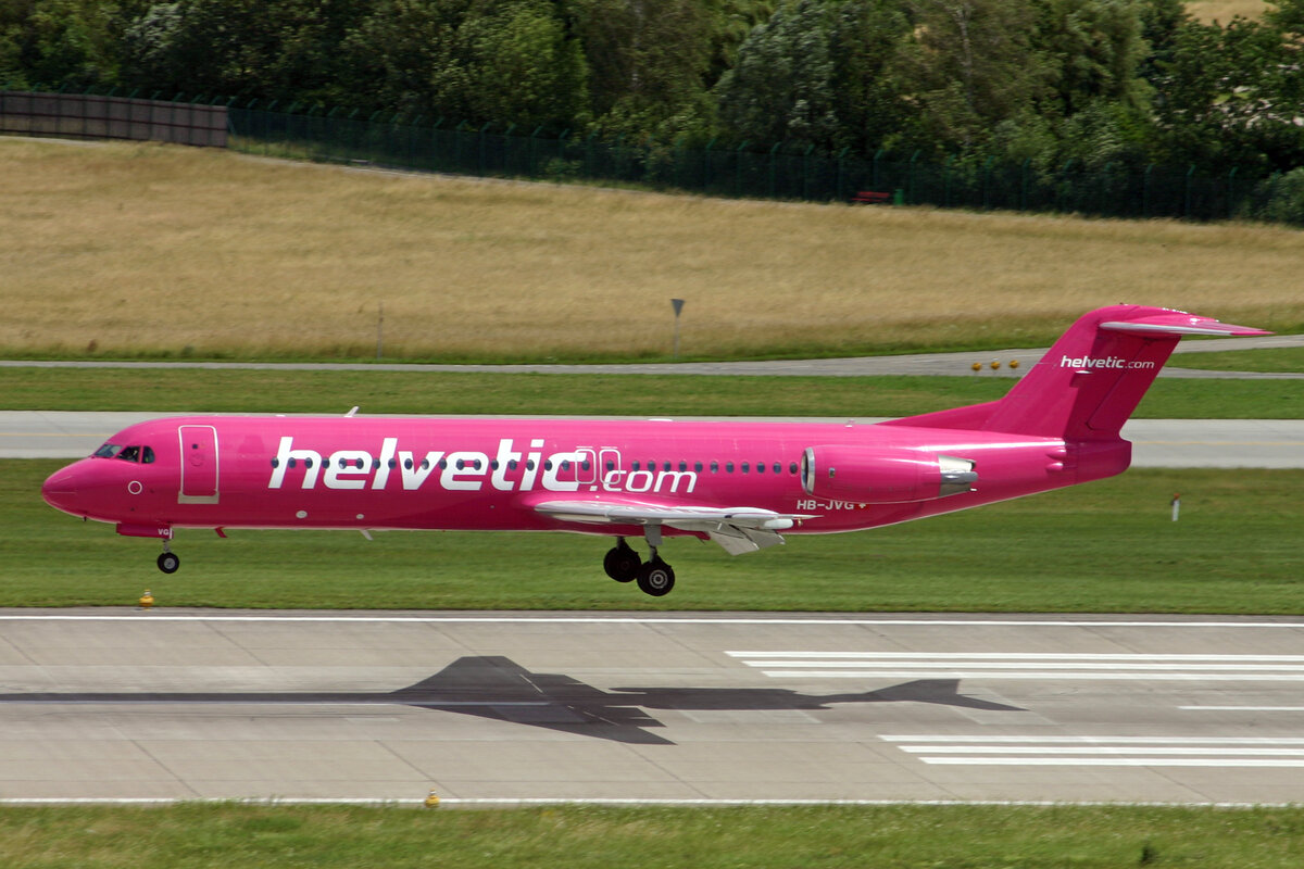 Helvetic Airways, HB-JVG, Fokker 100, msn: 11478, 23.Juni 2007, ZRH Zürich, Switzerland.