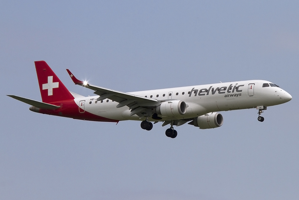 Helvetic Airways, HB-JVN, Embraer, ERJ-190LR, 24.05.2015, ZRH, Zürich, Switzerland



