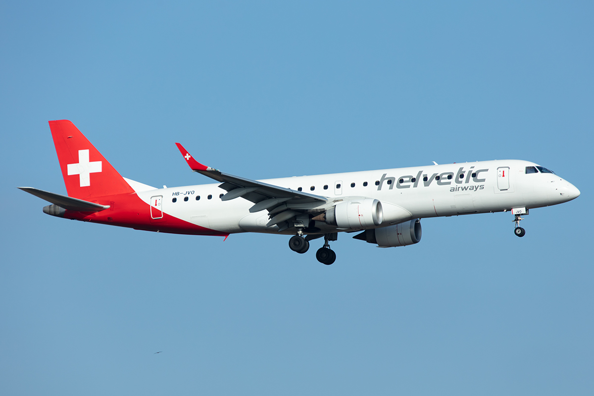 Helvetic Airways, HB-JVO, Embraer, ERJ-190LR, 21.01.2020, ZRH, Zürich, Switzerland




