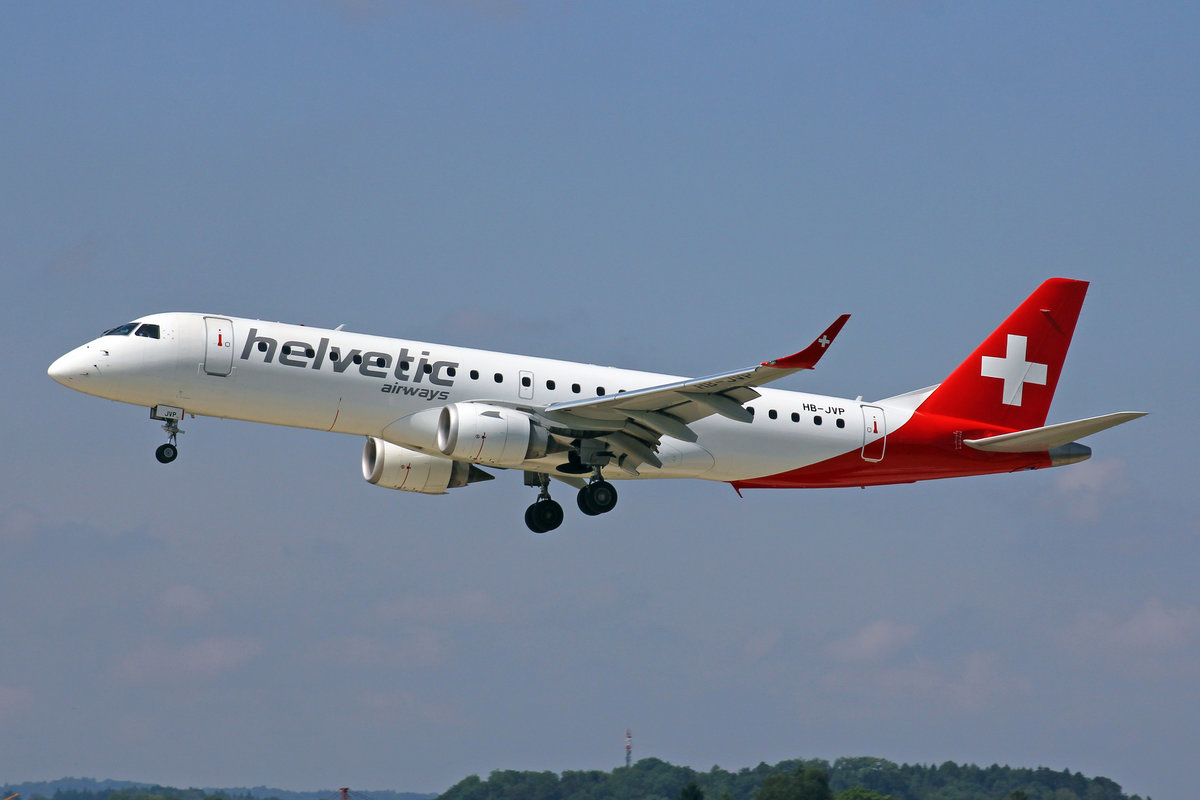 Helvetic Airways, HB-JVP, Embraer ERJ-190LR, msn: 19000387, 21.Juli 2017, ZRH Zürich, Switzerland.