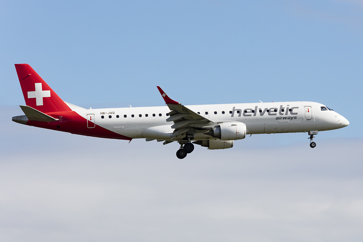 Helvetic Airways, HB-JVQ, Embraer, ERJ-190LR, 03.10.2016, ZRH, Zürich, Switzerland 


