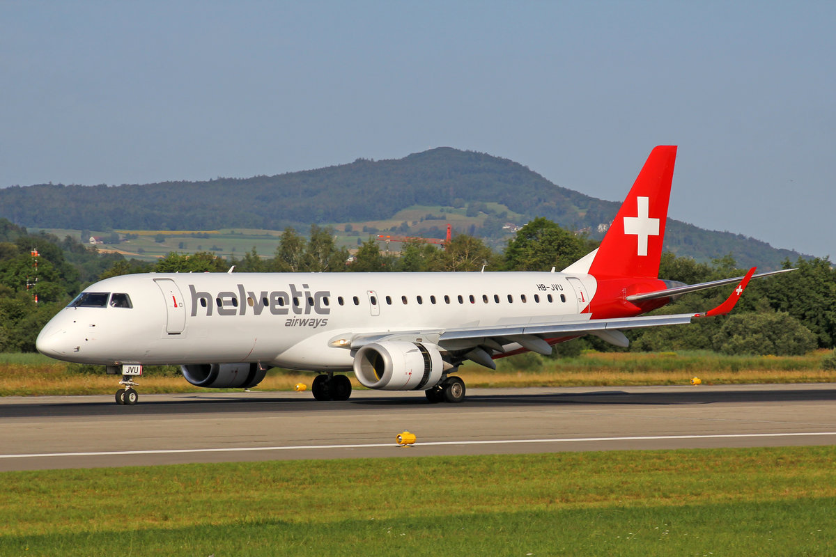 Helvetic Airways, HB-JVU, Embraer ERJ-190LR, msn: 19000048, 01.August 2019, ZRH Zürich, Switzerland.