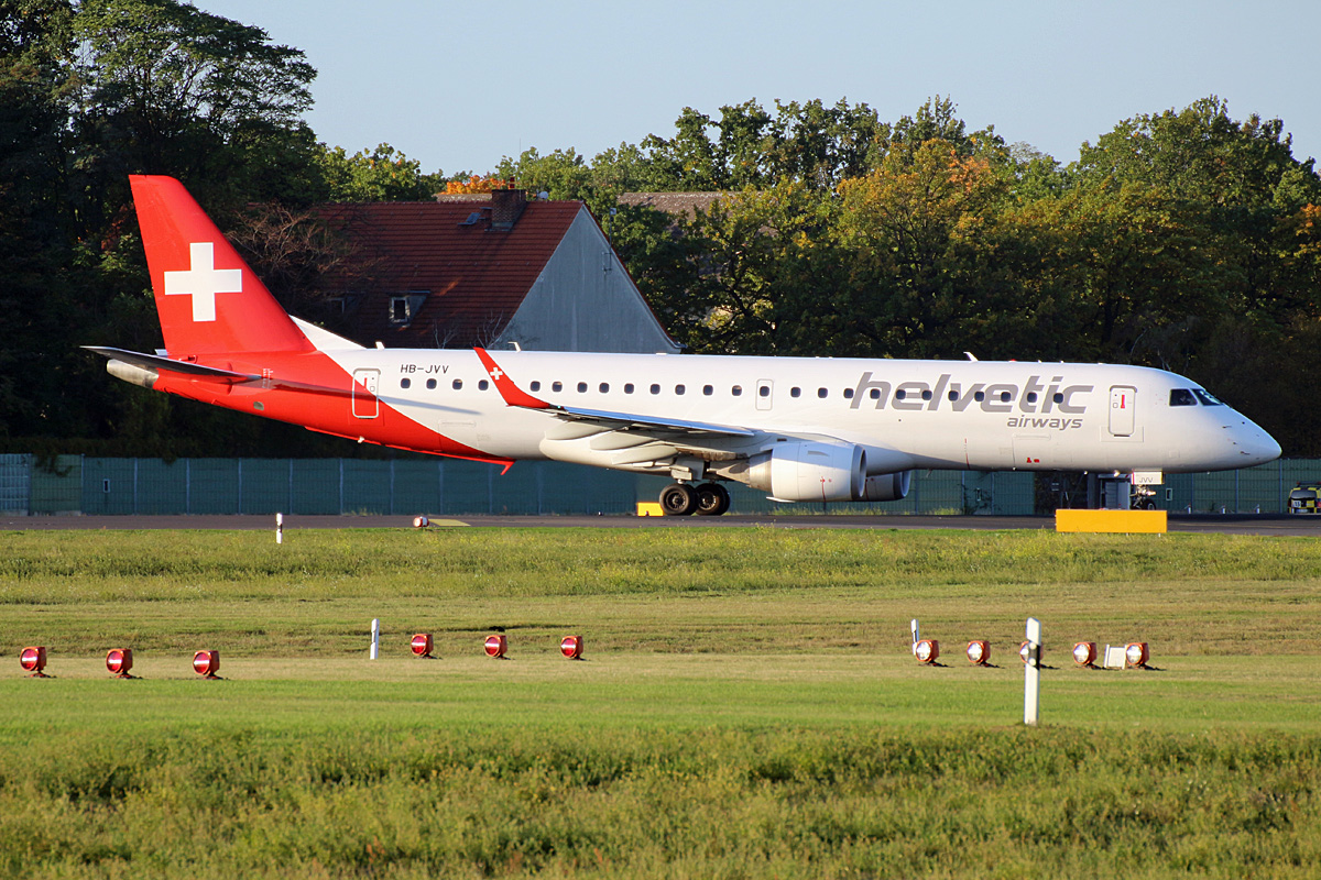 Helvetic, ERJ-190-100LR, HB-JVV, TXL, 12.10.2019