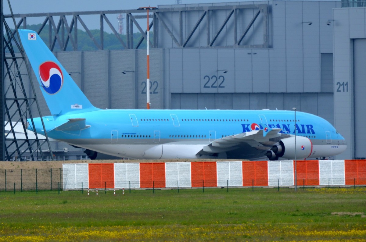 HL7627 Korean Air Lines  Airbus A380-861    F-WWSD    0130
Hamburg-Finkenwerder   07.05.2014