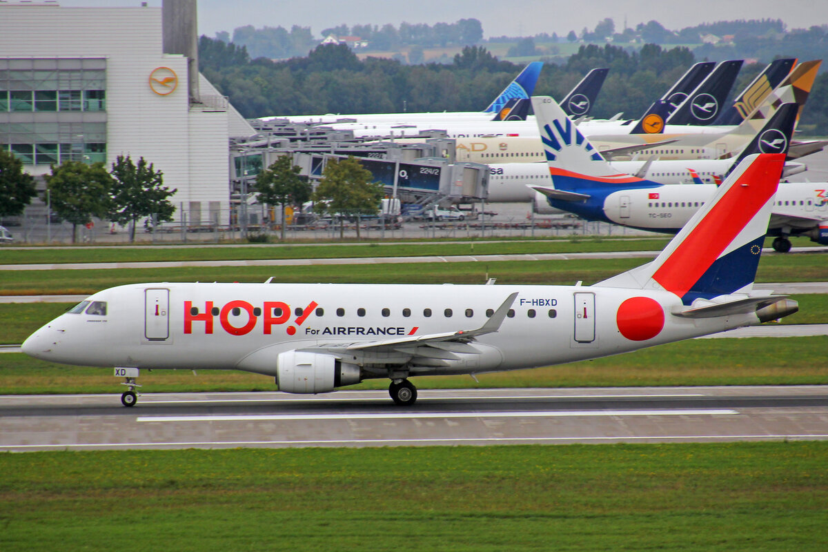 HOP!, F-HBXD, Embraer ERJ-170LR, msn: 17000281, 11.September 2022, MUC München, Germany.