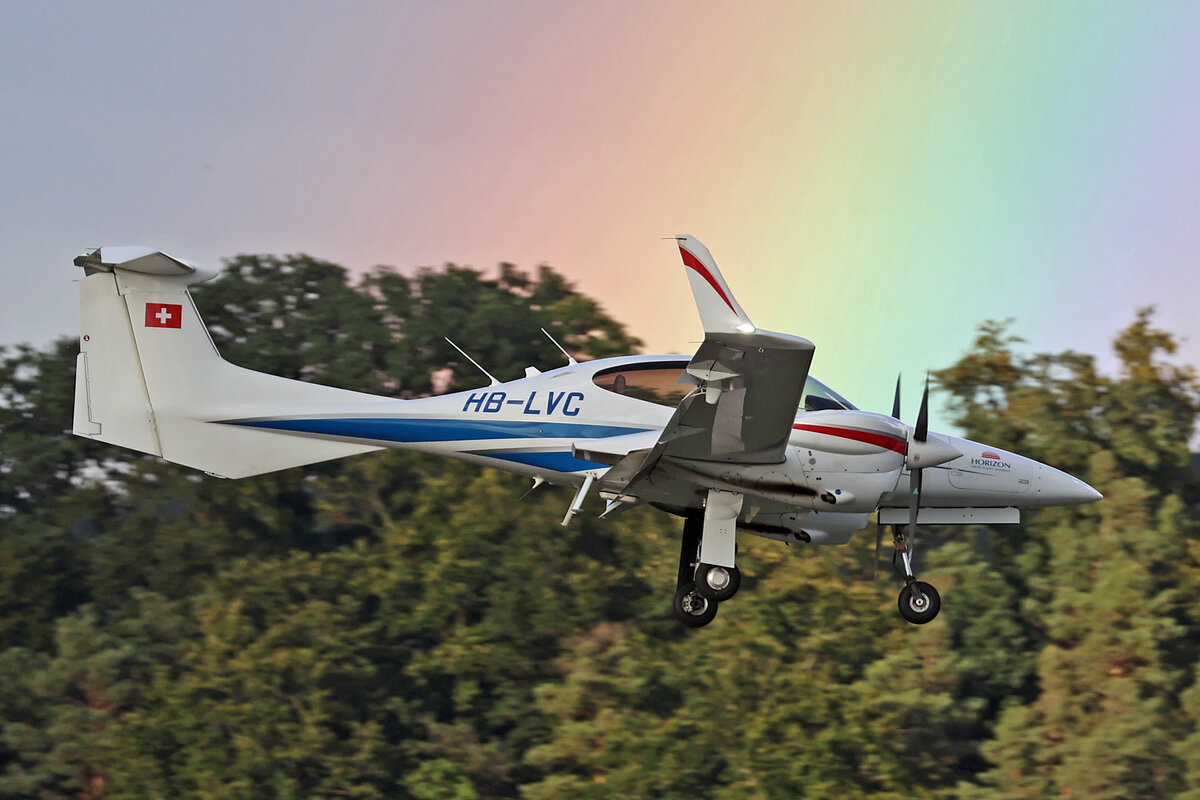 Horizon Swiss Flight Academy Ltd., HB-LVC, Diamont DA-42 NT, msn: 42.N371, 05.September 2025, ZRH Zürich, Switzerland.