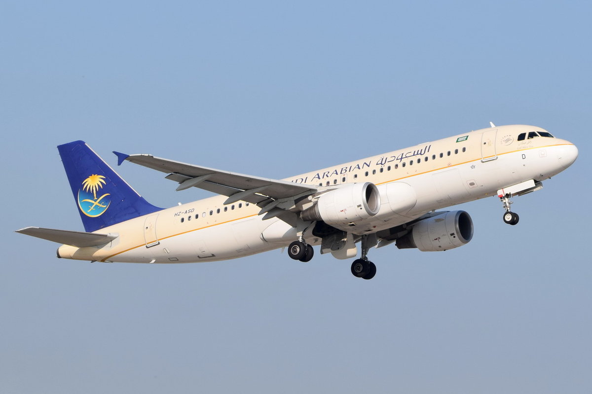 HZ-ASD Saudi Arabian Airlines Airbus A320-214   , MUC , 16.10.2016