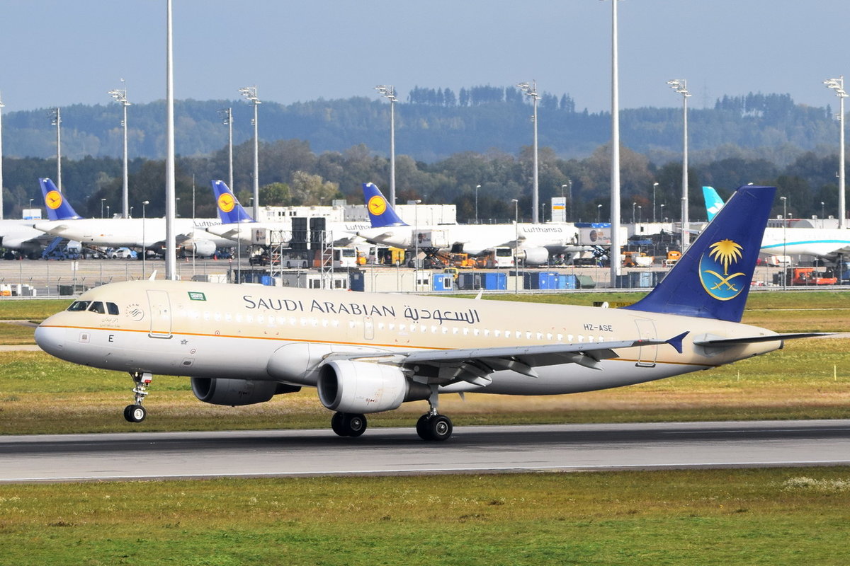 HZ-ASE Saudi Arabian Airlines Airbus A320-214  , MUC , 07.10.2017